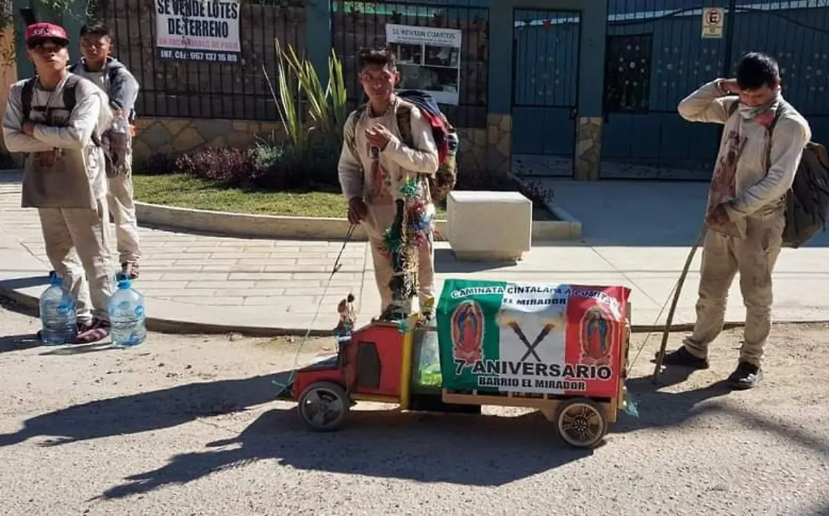 Mini camión peregrinaciones