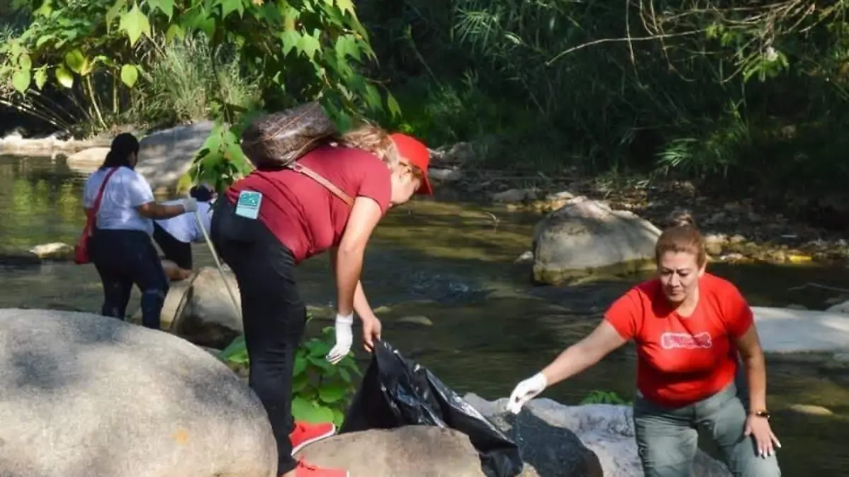 Limpieza en ríos de Copainalá