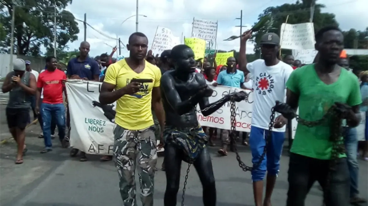 P11-1B-africanoRZ-DS3