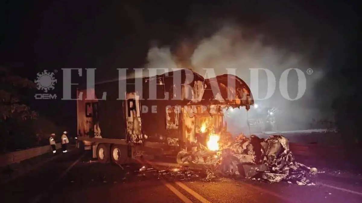 camion incendiado