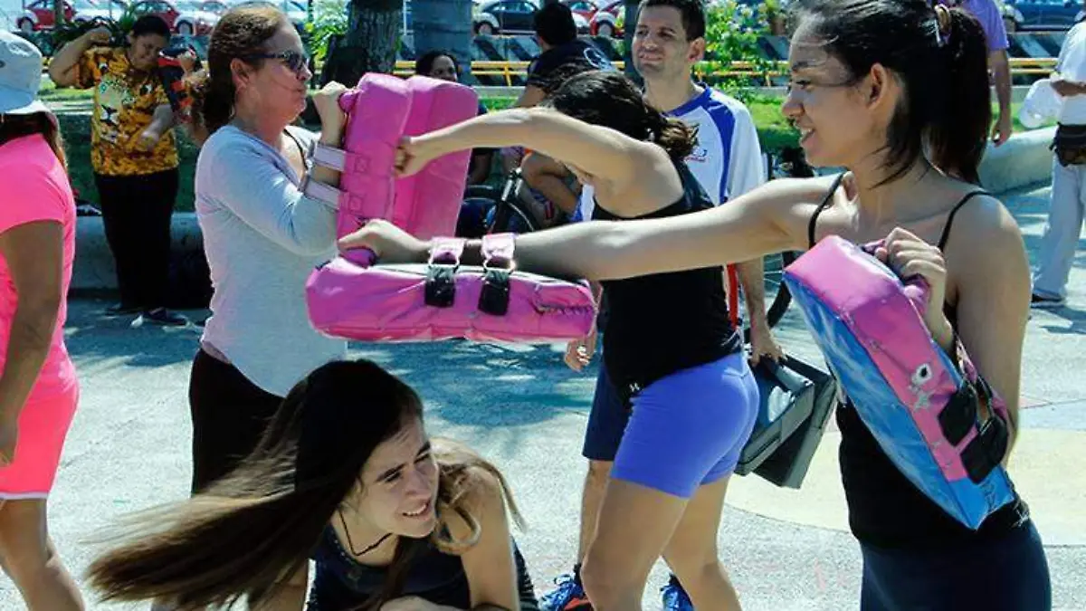 Defensa personal mujeres Acapulco