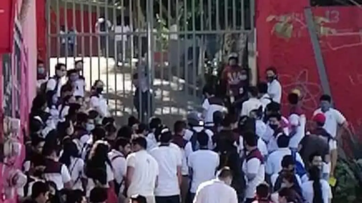 becas jovenes pandemia