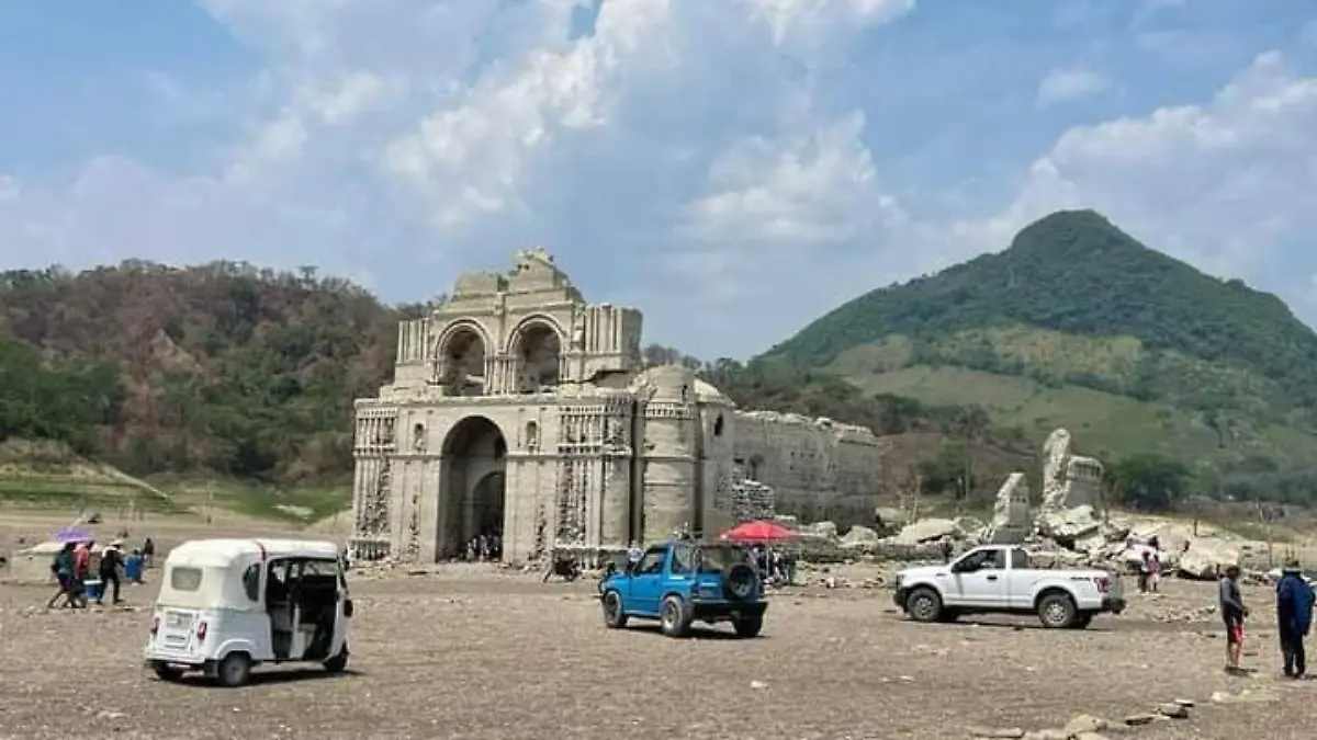 Templo de Santiago Apóstol