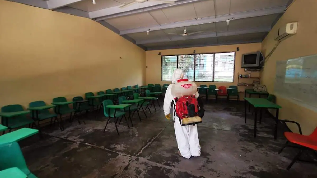 escuelas sanitización