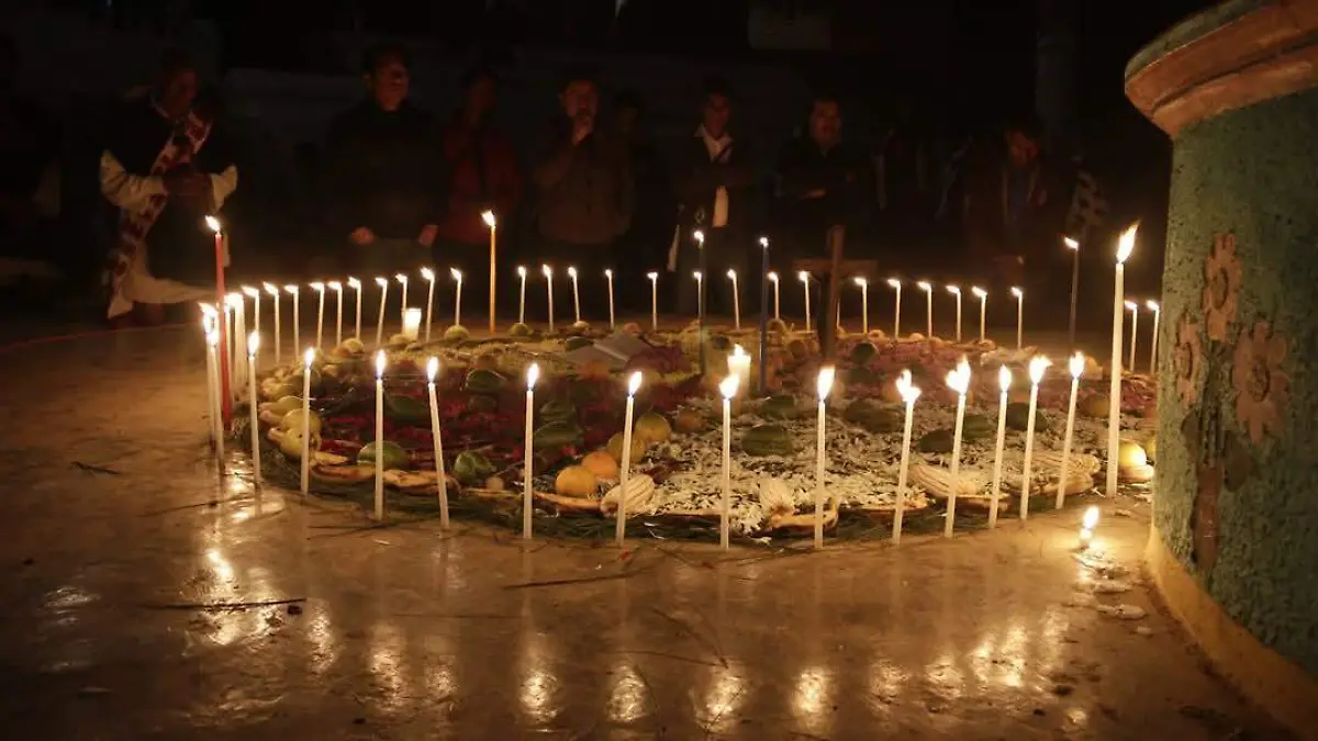 Velas encendidas Acteal