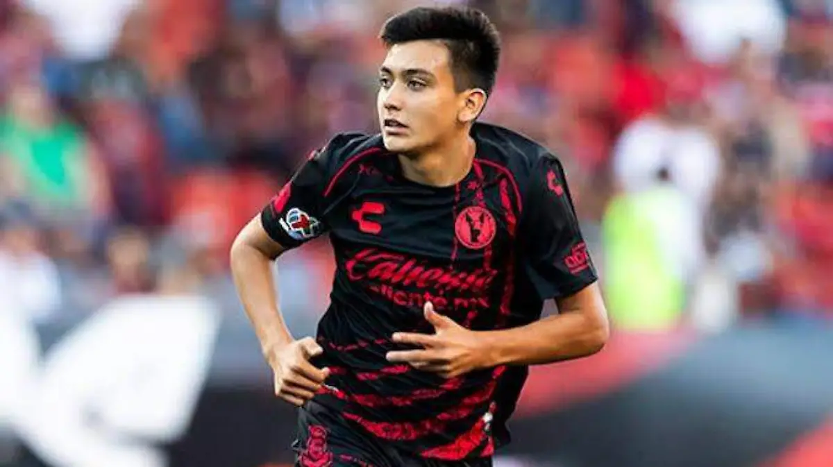 Gilberto Mora