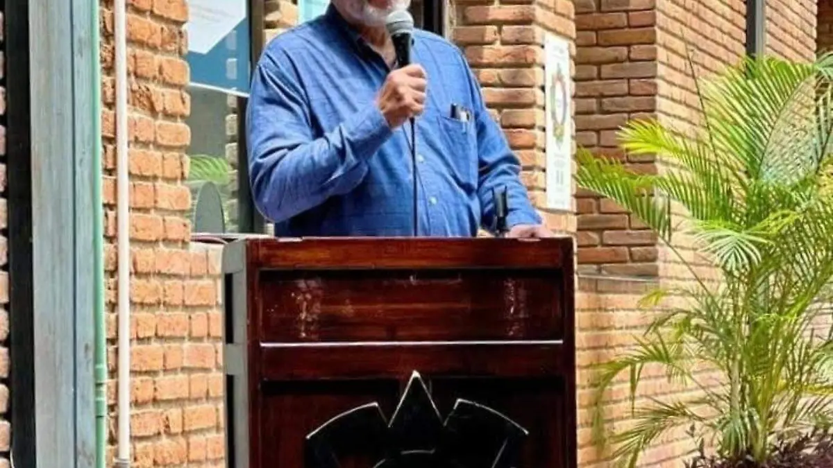 Promotor cultural tuxtleco