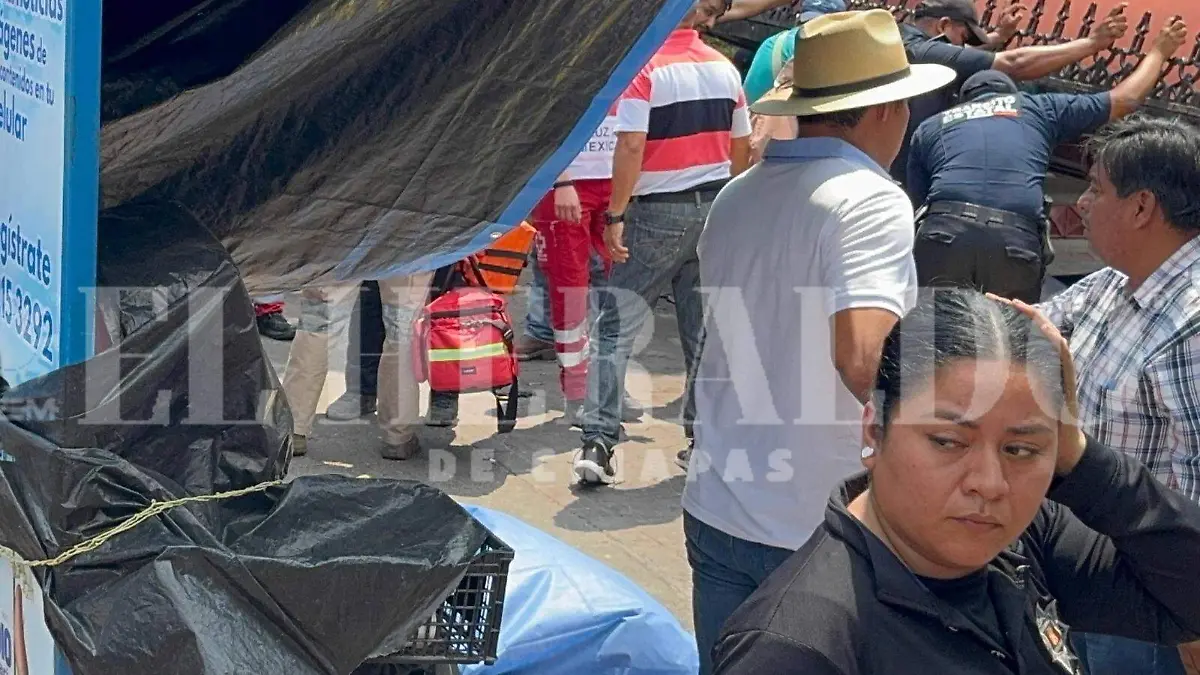 mueren maestras en marcha