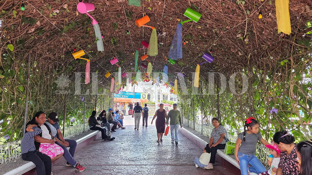 Parque Berriozábal primavera adornos