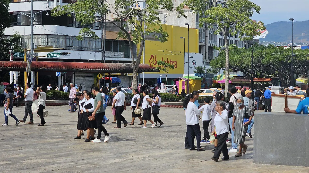 Feligreses eucaristía San Marcos