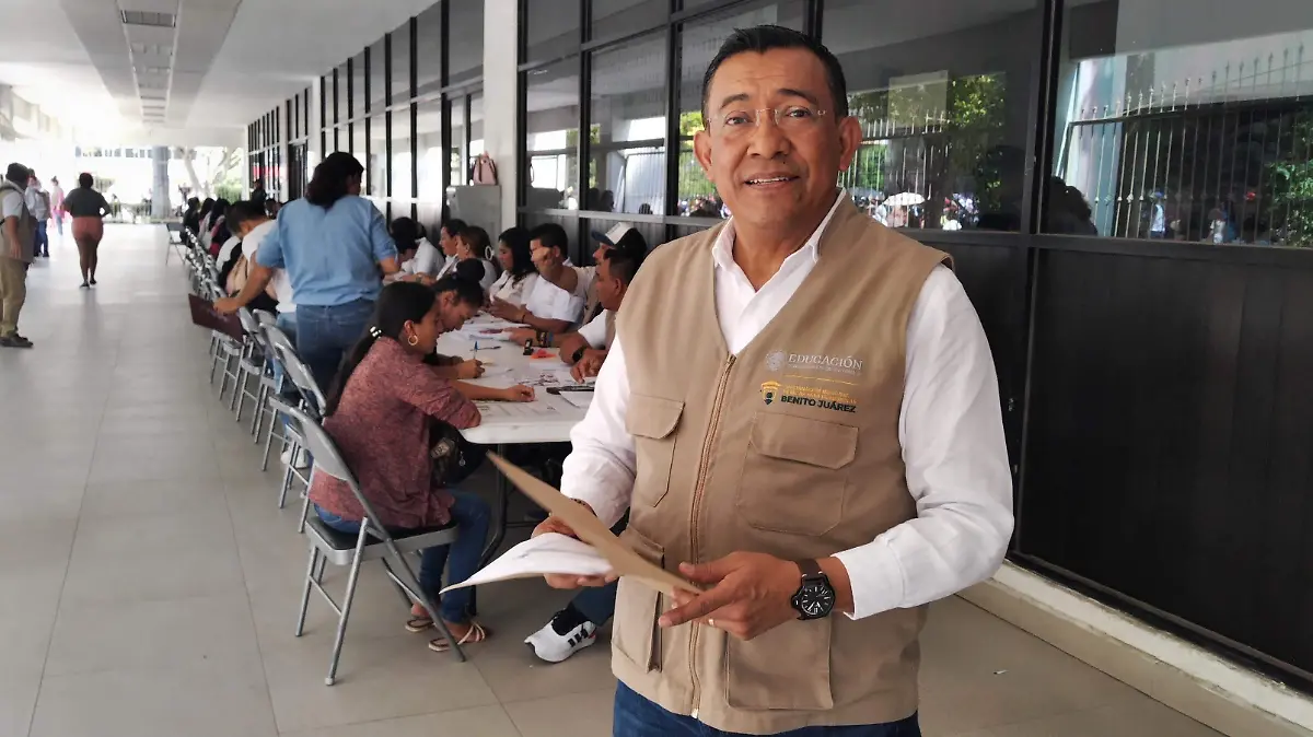 En marcha operativo de atención a escuelas secundarias 