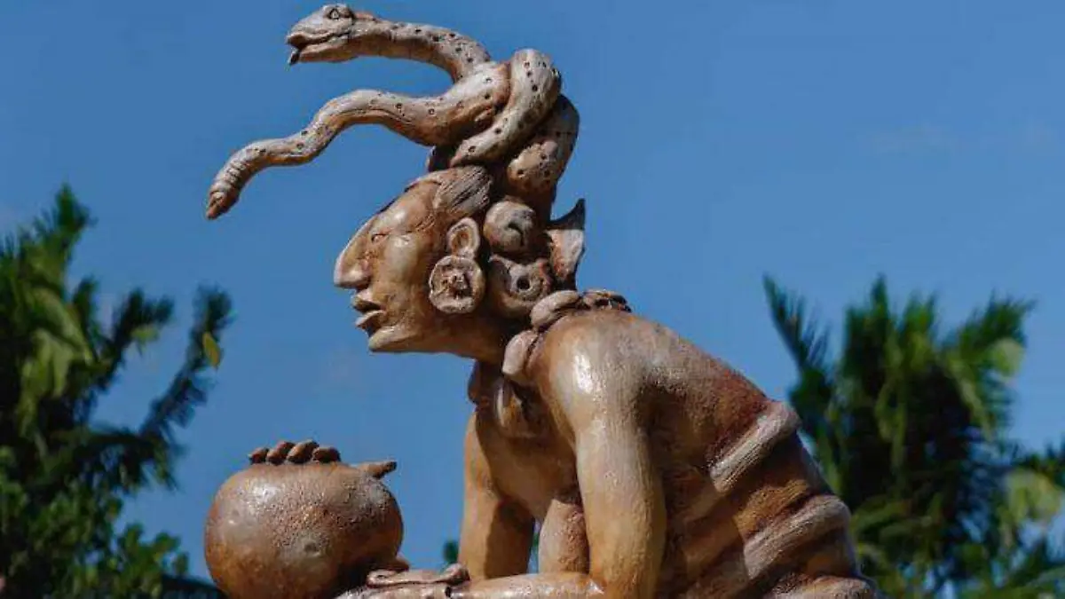 dioses-mayas-ixchel-e1619134782402