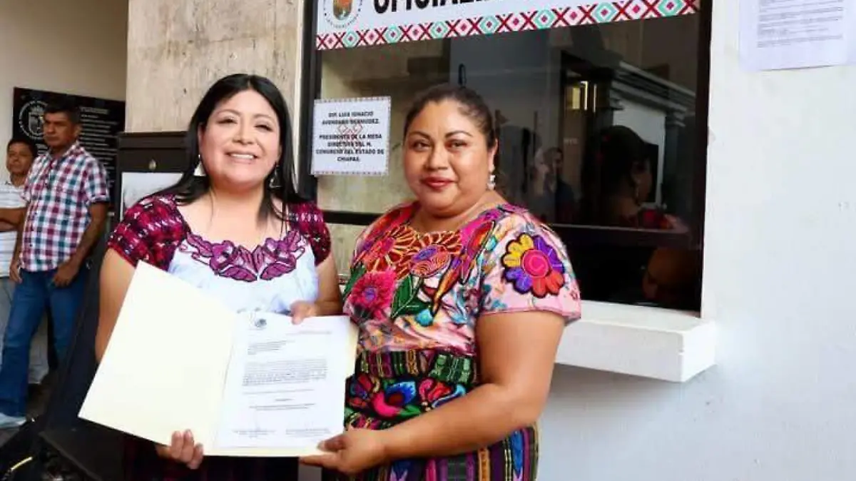 representantes akateko