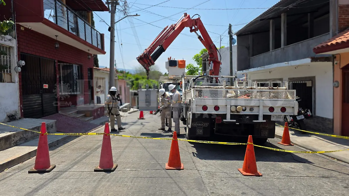 Picsart_25-05-22_15-09-54-370