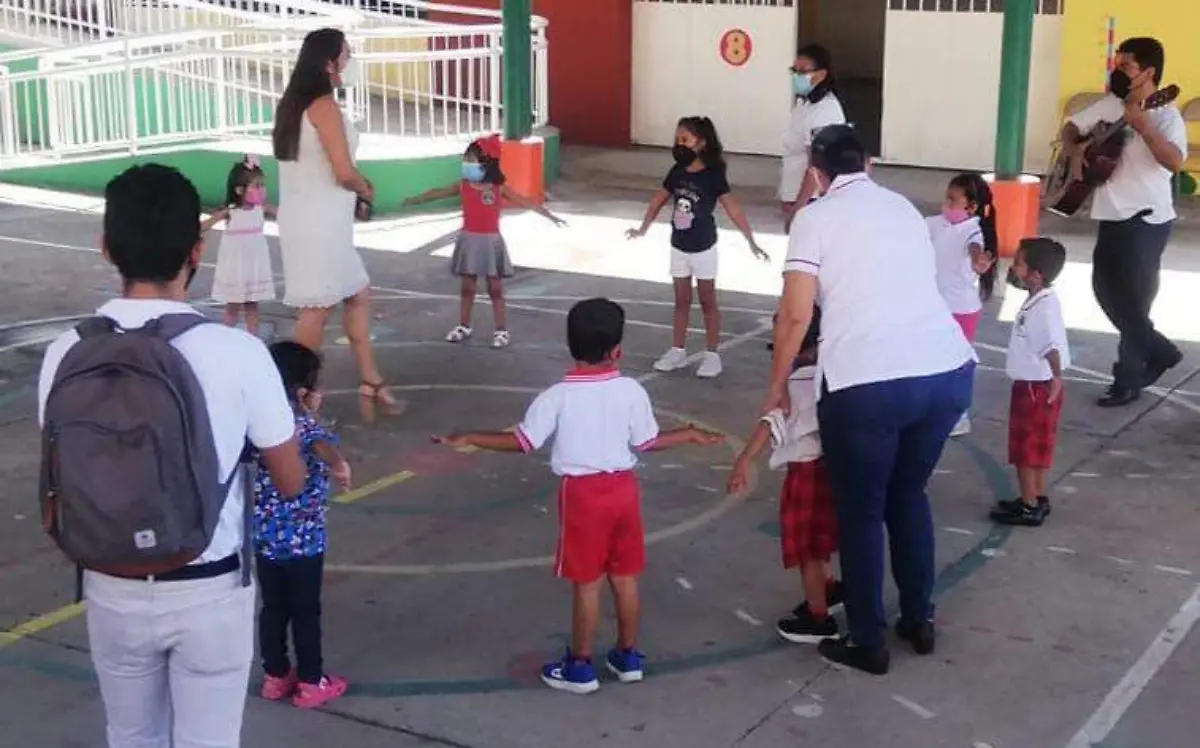 REGRESO A CLASES