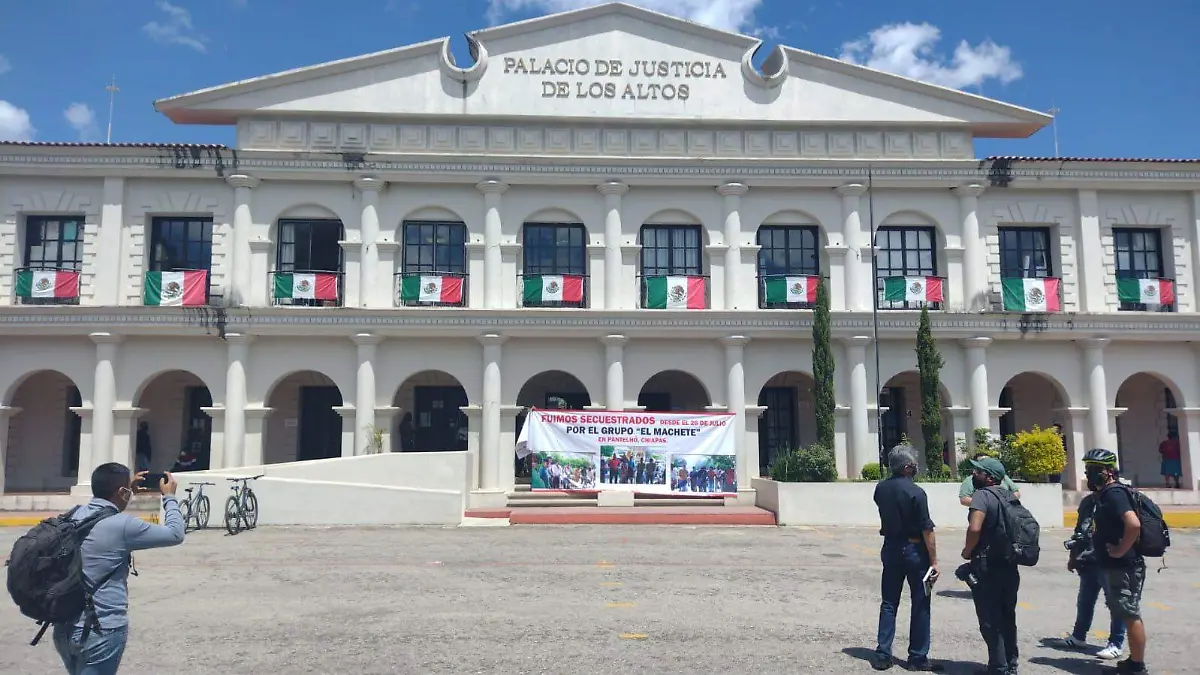 familiares pantelhó