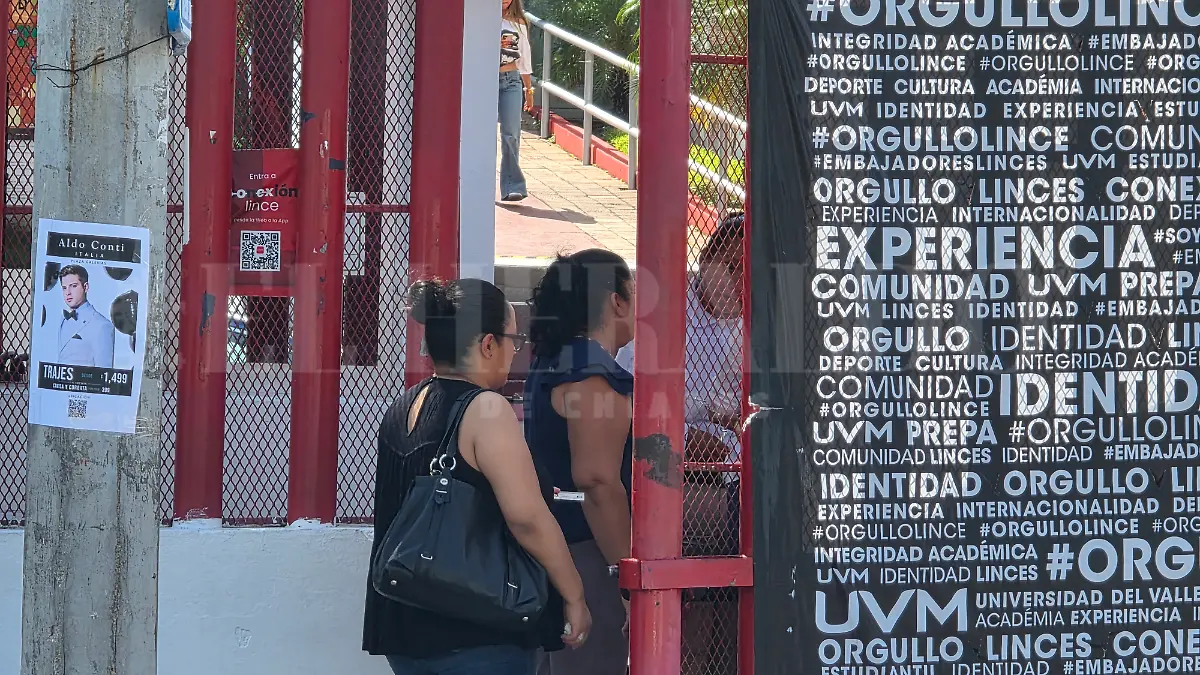 UVM Tuxtla padres de familia 