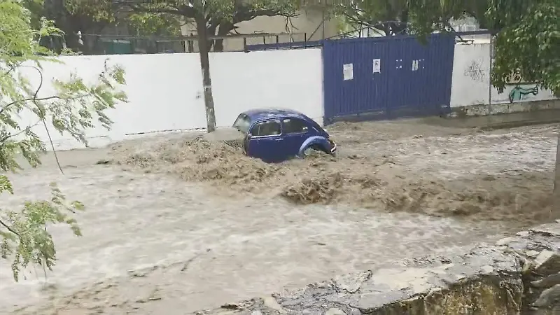 Desasolve Tuxtla lluvias