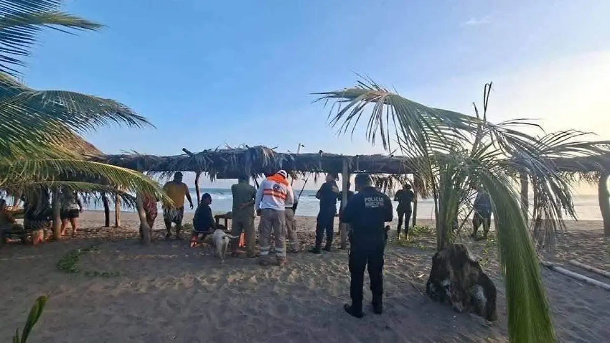 Boca del cielo mar turista búsqueda