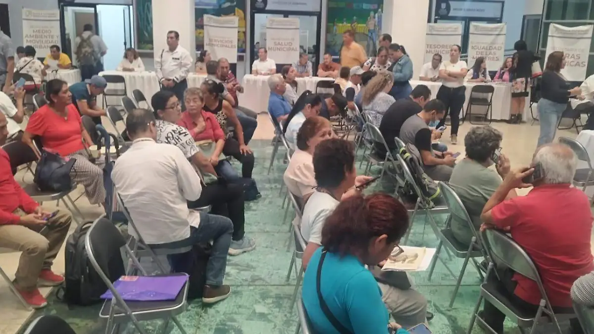 Reclamos en la presidencia municipal de Tuxtla Gutiérrez 