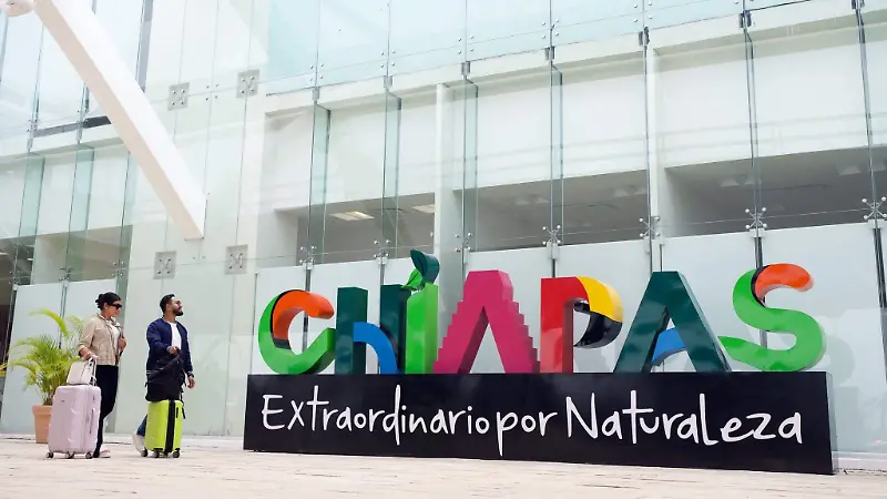 Cancelacion de vuelos Tuxtla - Monterrey turismo Chiapas