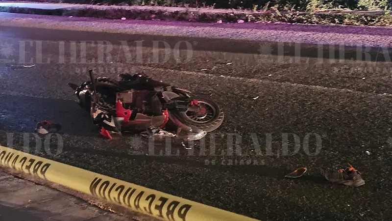 Motociclista muere en accidente