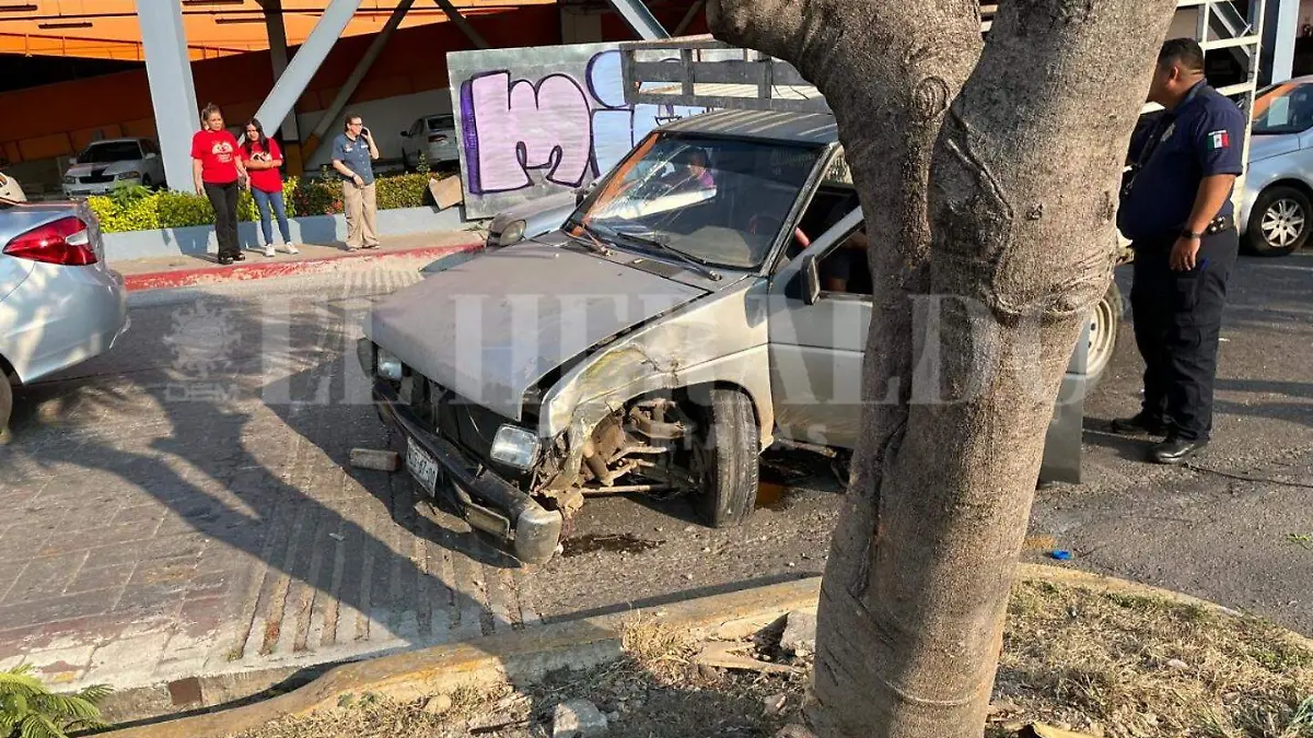 Camioneta accidentada