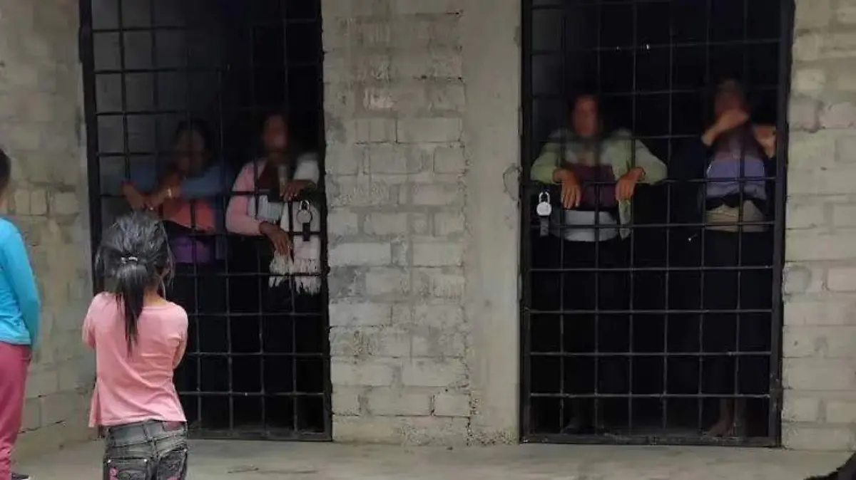 mujeres encarceladas