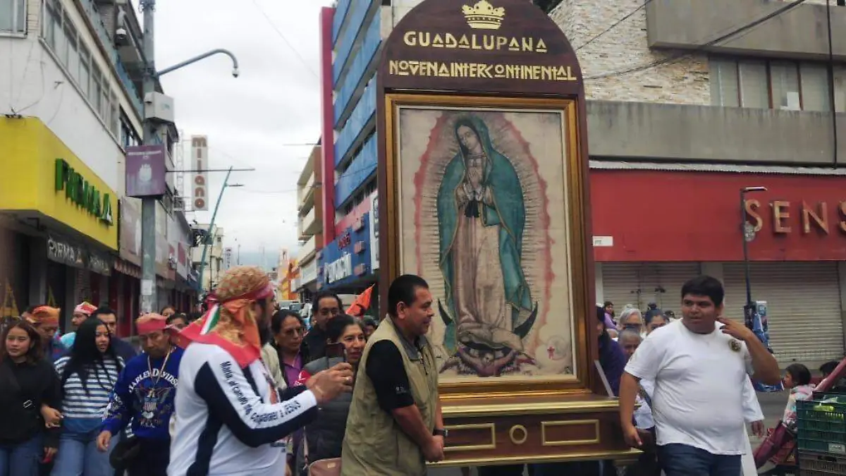 Sale de la Catedral Metropolitana de San Marcos y Llega a San Francisco de Asís 