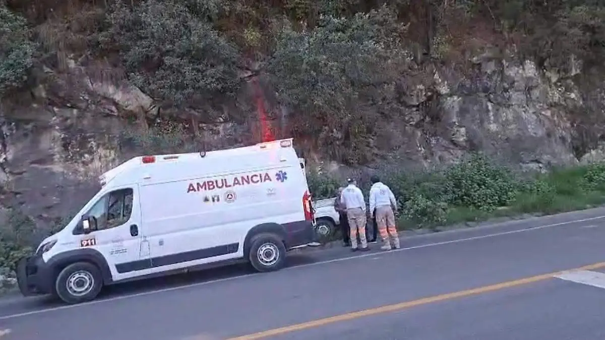 deslizamiento de rocas por sismo