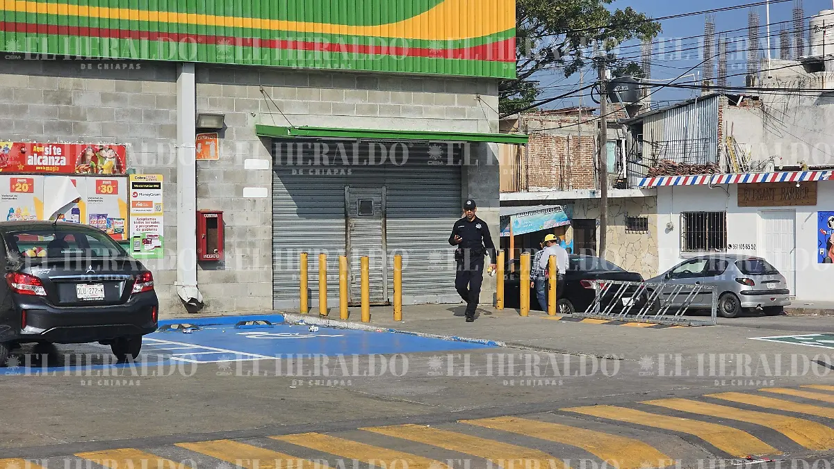 Robo a Bodega Aurrerá