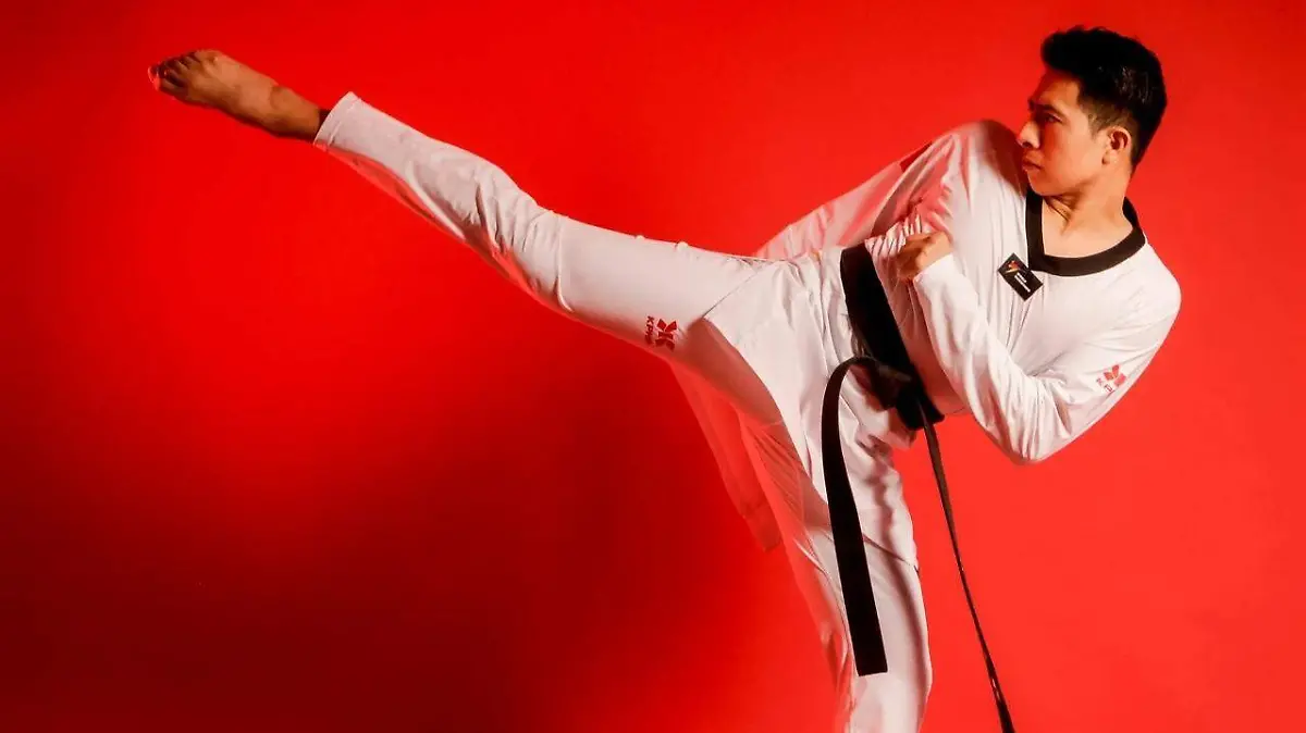 4de2b4_570003e336474c51a6c53b4a58f0c89c~mv2