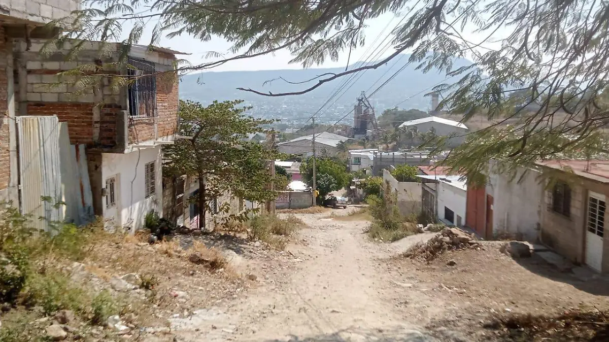 Tuxtla Gutiérrez con enorme rezago en pavimentación 