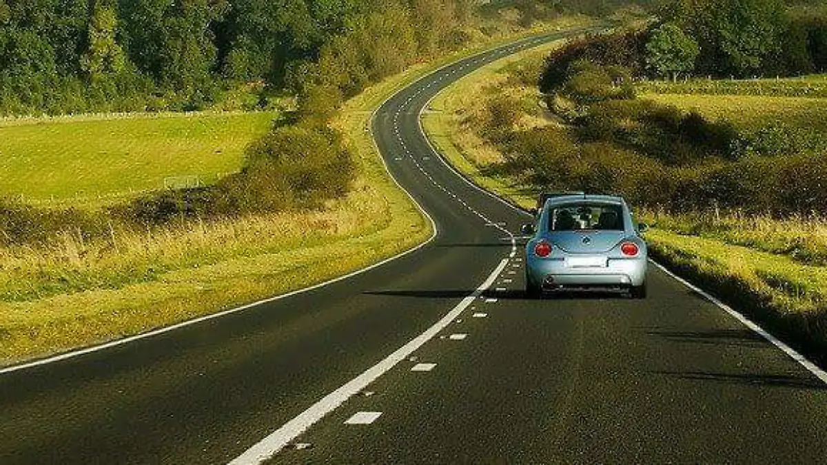 Lo-que-debes-saber-para-viajar-por-Francia-en-coche