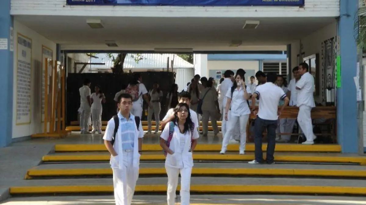 4cd4eaee1c7cc4757d33459591114de7_XL