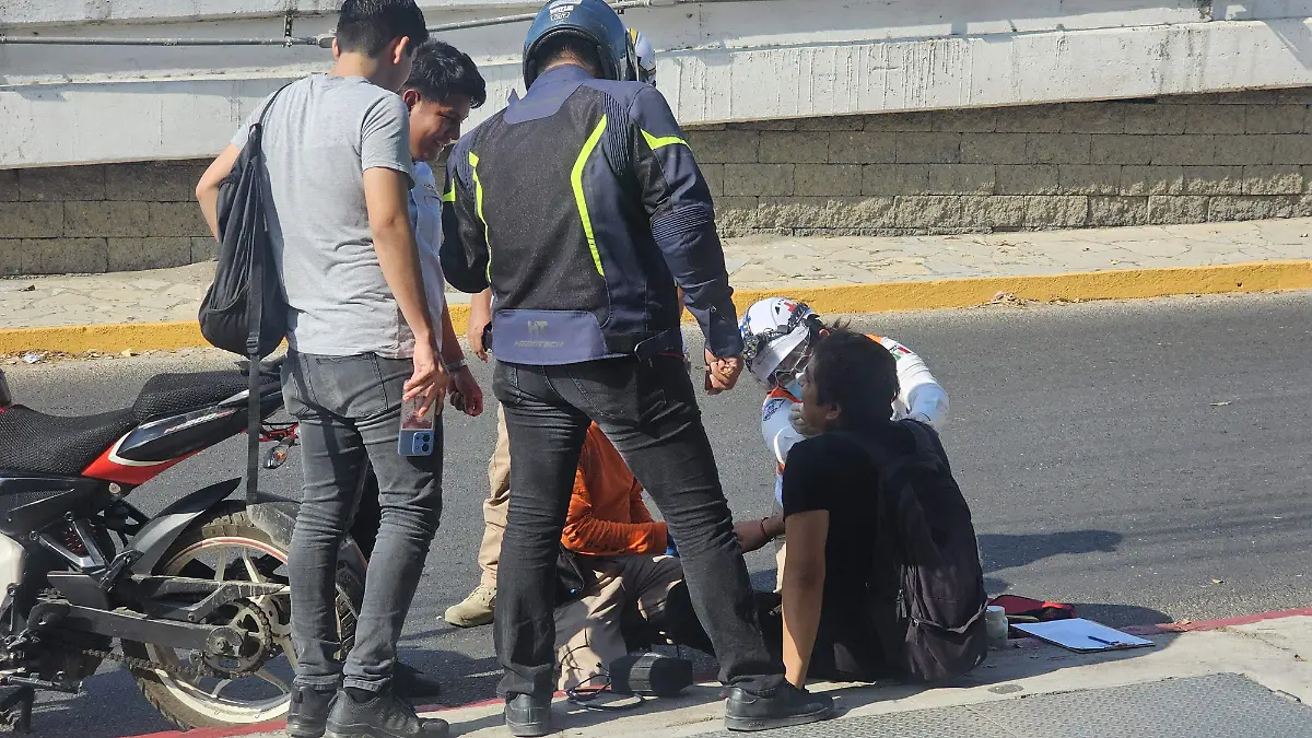 Motociclista lesionado