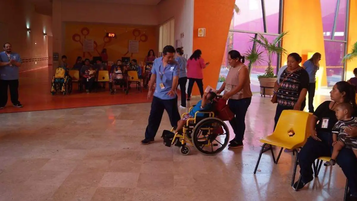Rehabilitación enfermerdades discapacitados CRIT hospitales Tuxtla Salud