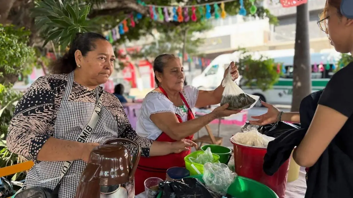 exposiciones de artesanos en Tuxtla