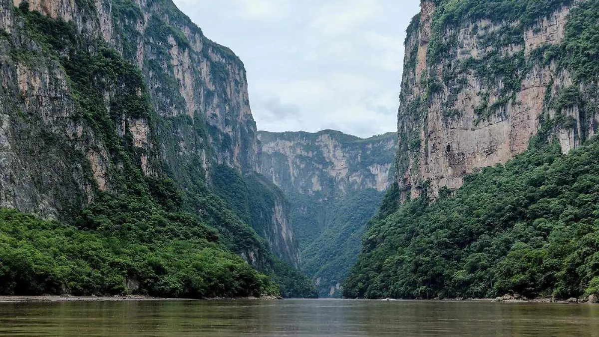 Popchón y Xulubchón leyenda de las serpientes del Cañón del Sumidero 