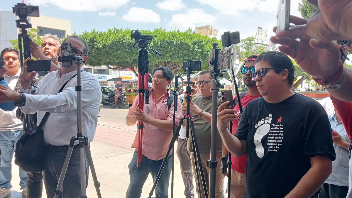 periodistas