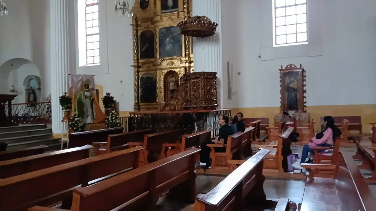 catedral fieles