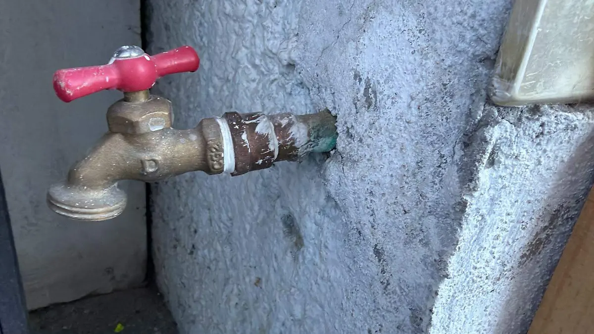 Agua
