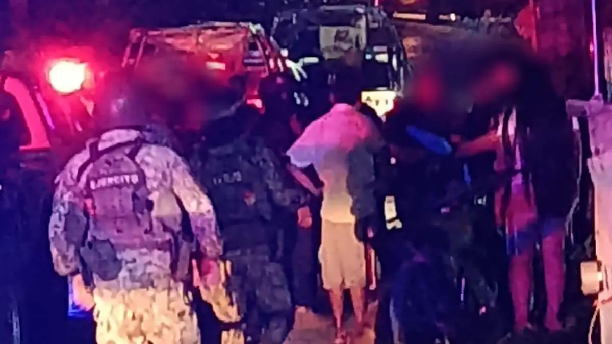 mujer recibe agresión