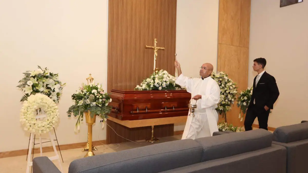 ala "Refundación" de Mausoleos Luz Eterna