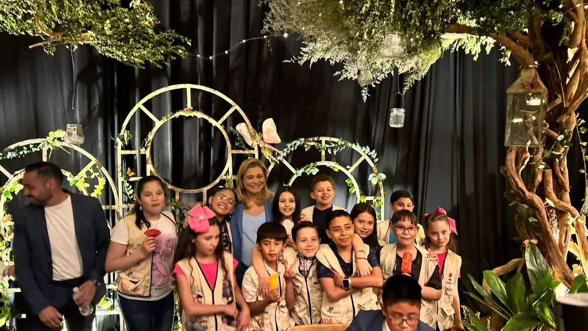 NIños con Maru Campos Venessa