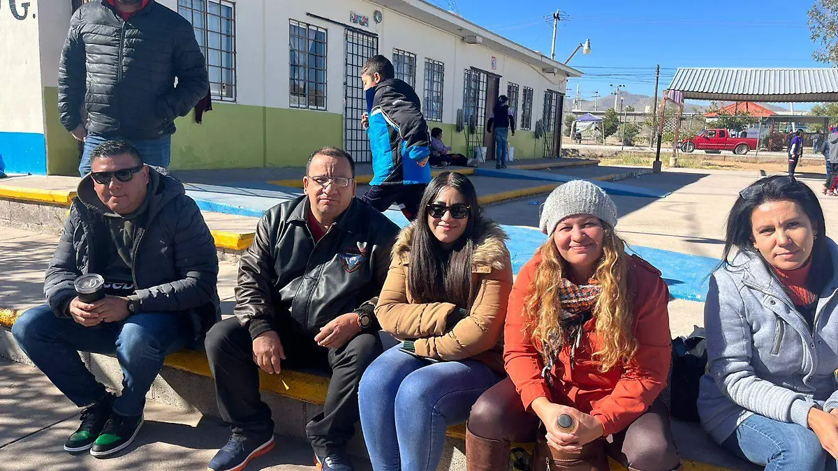 d4ec8255-8a8a-4d49-98a6-4f4c169bc757