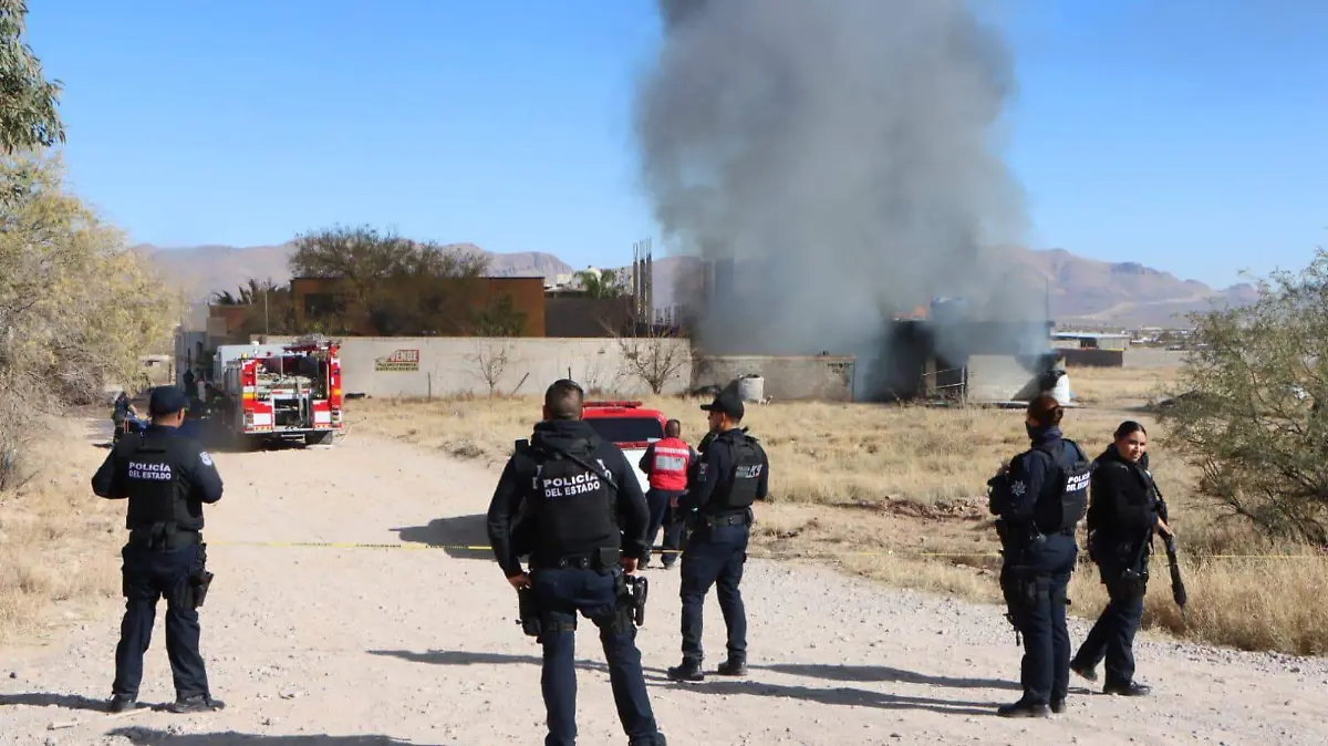 movilización incendio policías