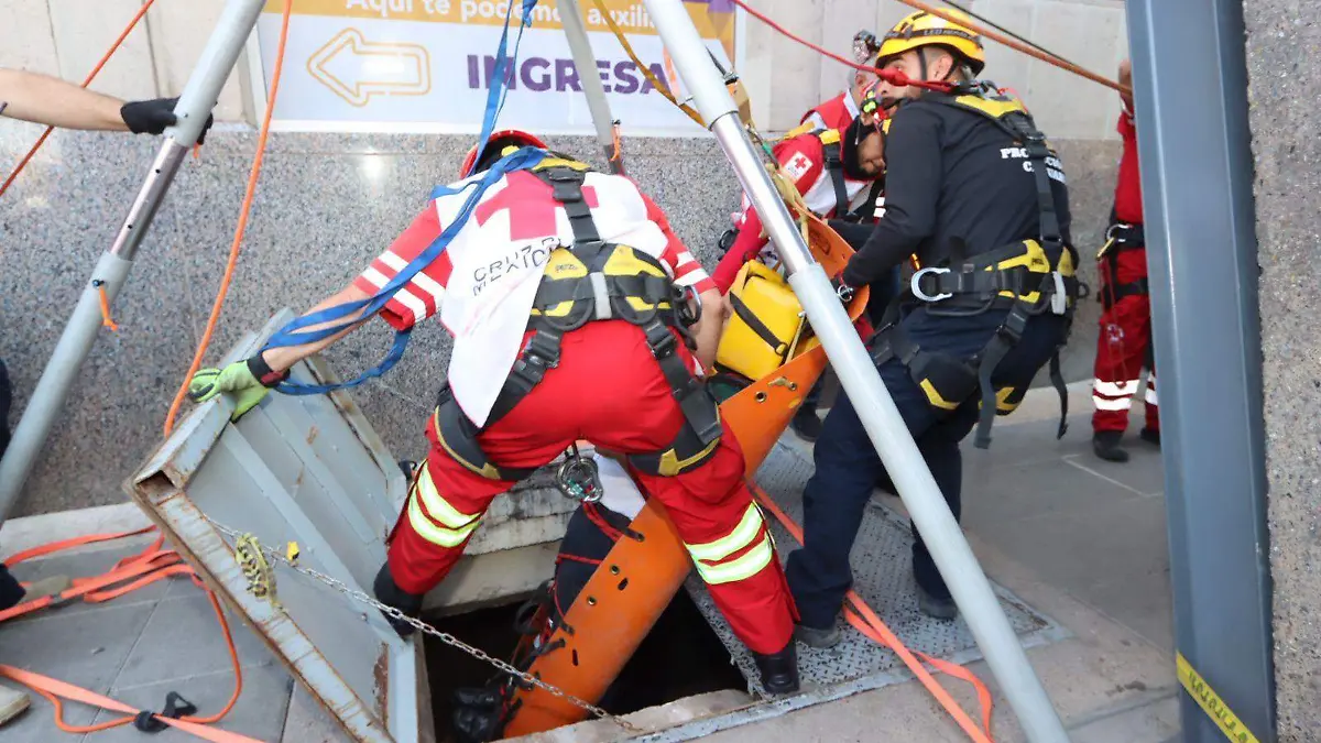 simulación rescate de persona 