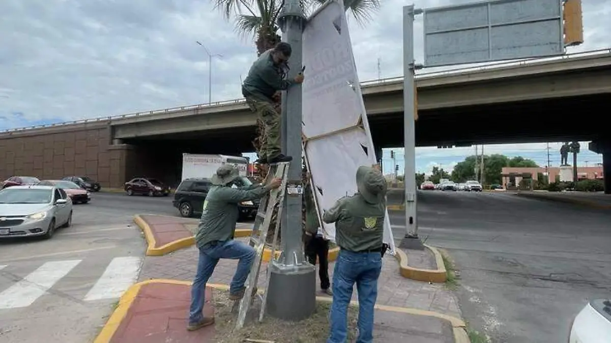 publicidad no autorizada en vía pública