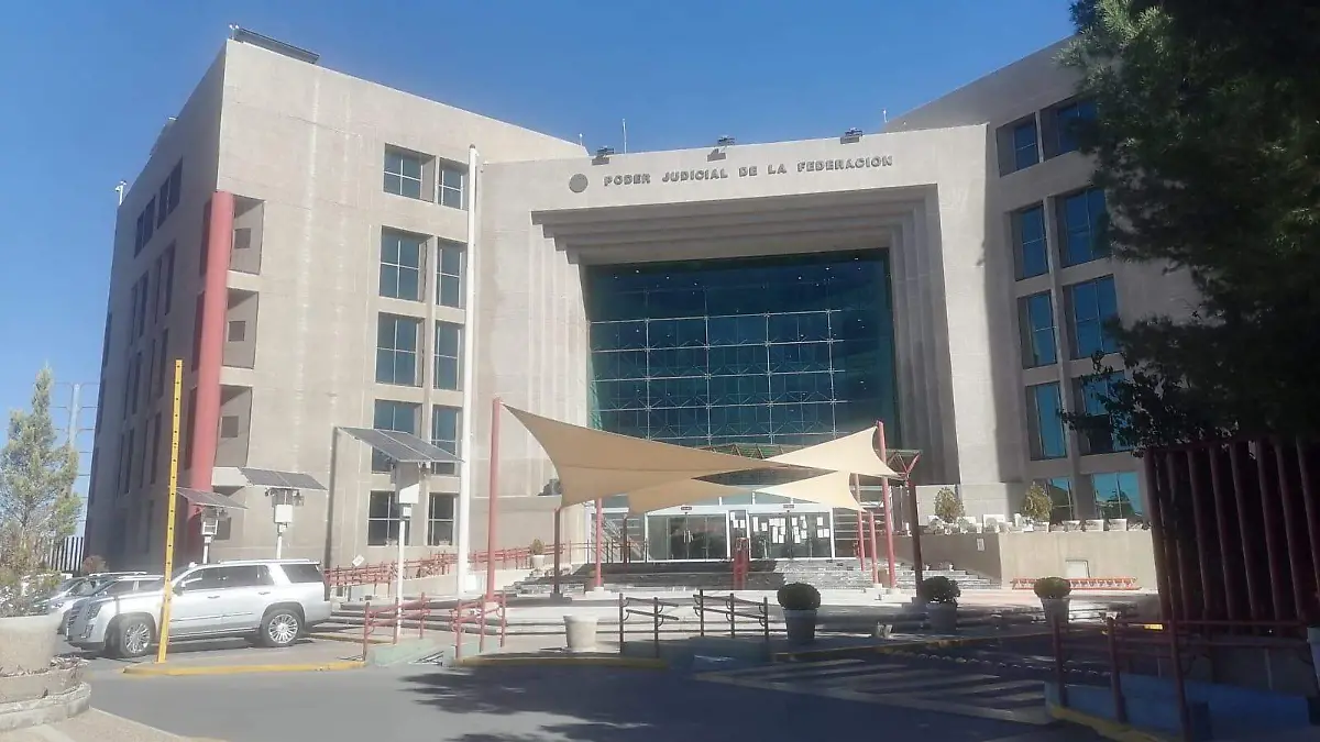 18d8893c-3658-4179-9ba2-6aae8f91e07c